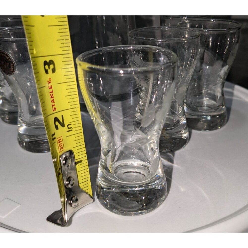 Vintage Pasabahce Crystal Decanter & Shot Glass Set - Picture 5 of 12